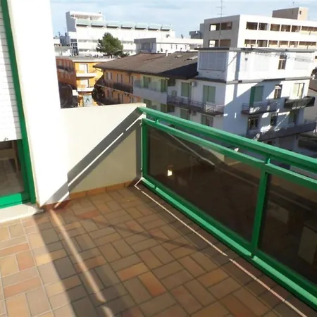 Spacious Two-bedroom Flat In The Heart Of * Bibione