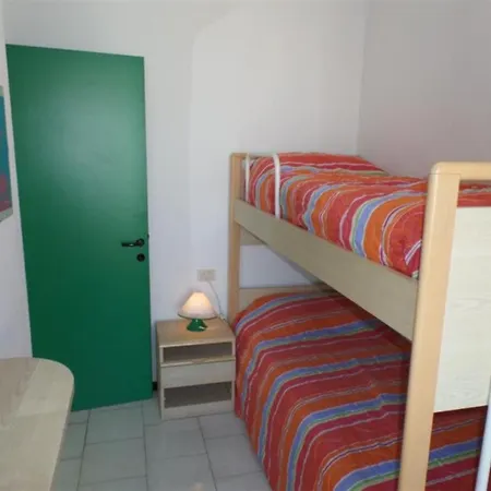 Apartment Spacious Two-bedroom Flat In The Heart Of